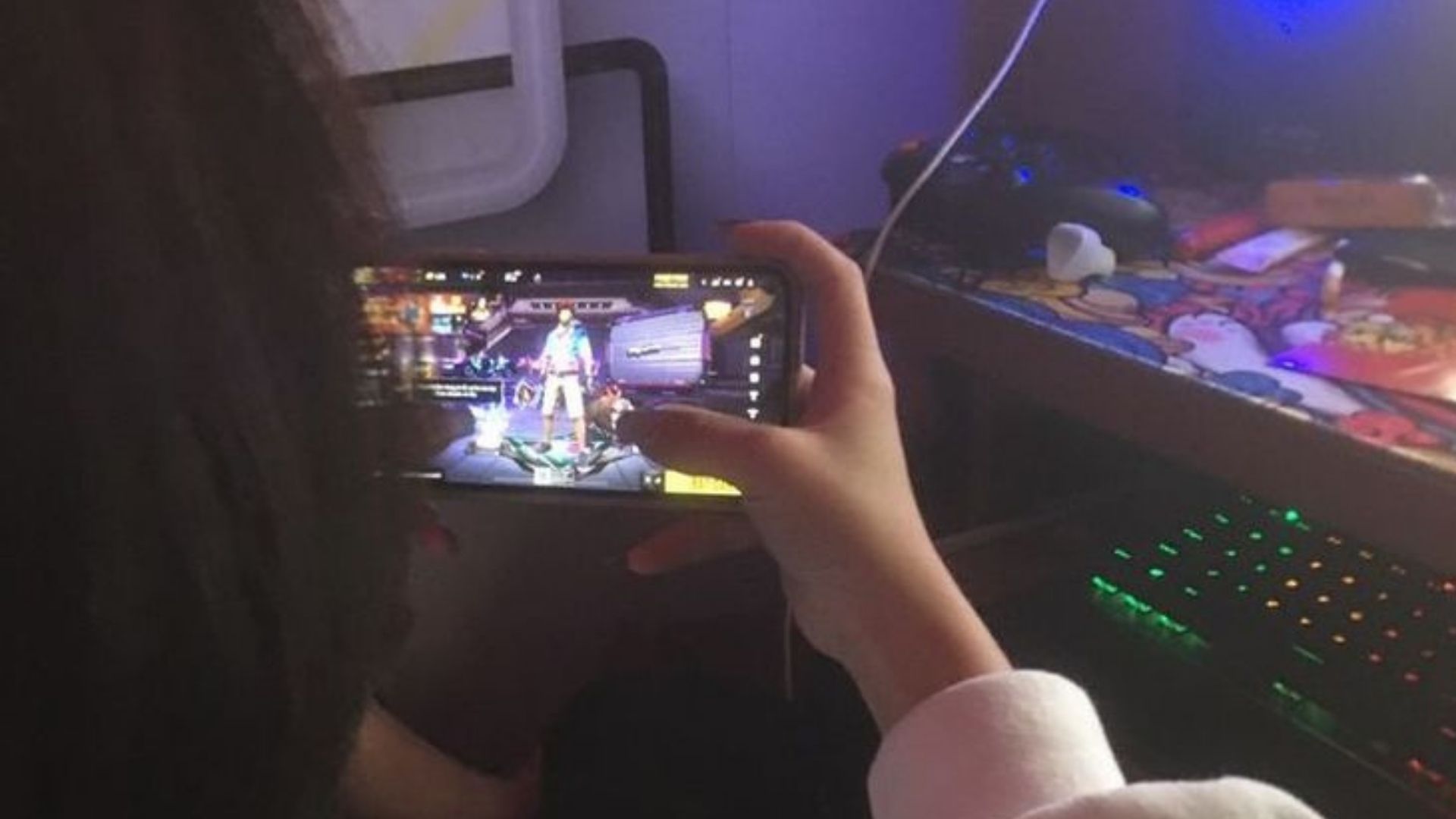 Mobile Card Games with Endless Battles